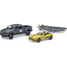 Bruder Auto Dodge RAM 2500 Power Wagon with a tow truck