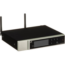 Sennheiser EW-D 835-S R1-6, bezvadu mikrofona komplekts ar rokas raidītāju.